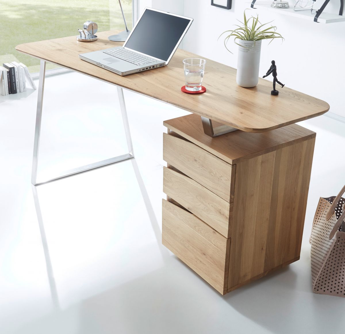 Schreibtisch Tori in Asteiche teilmassiv geölt für Homeoffice und Büro 150 x 67 cm