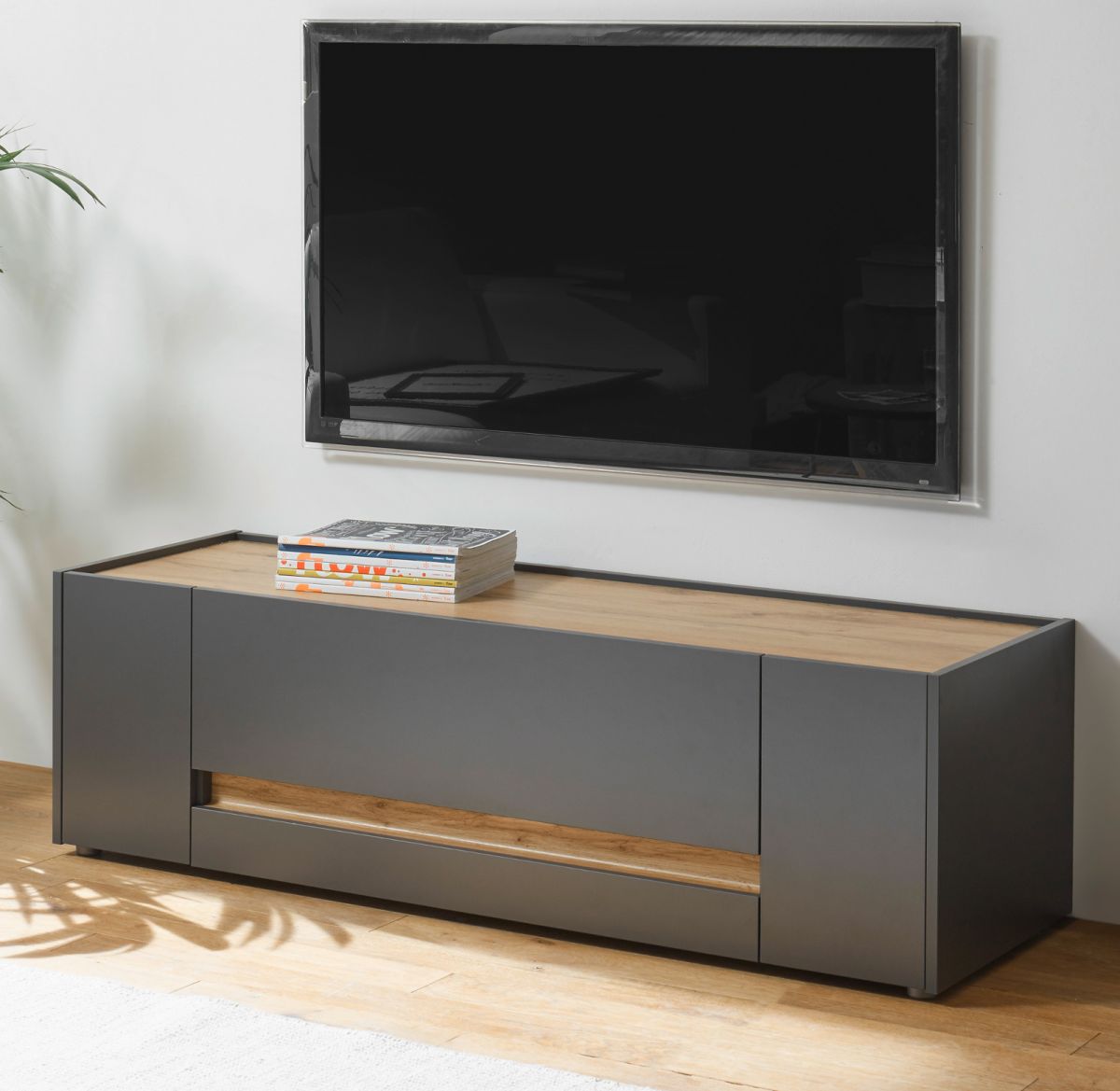 TV-Lowboard Center in grau matt und Wotan Eiche TV-Unterteil 140 x 40 cm unter Wohnzimmer > TV-Möbel und Medienmöbel > TV Lowboard grau